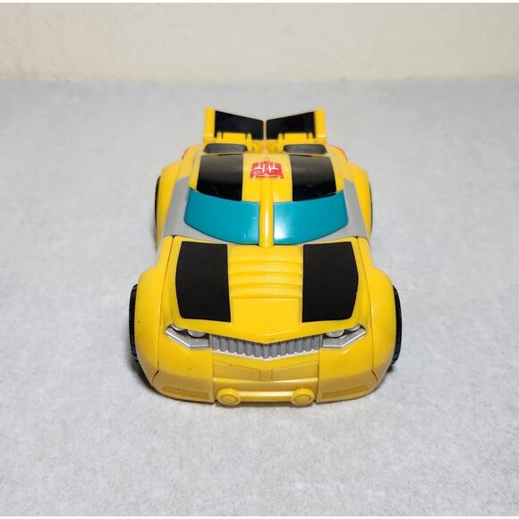 Transformers Playskool Rescue Bots Bumblebee 5" Car Pre-owned - Picture 4 of 7